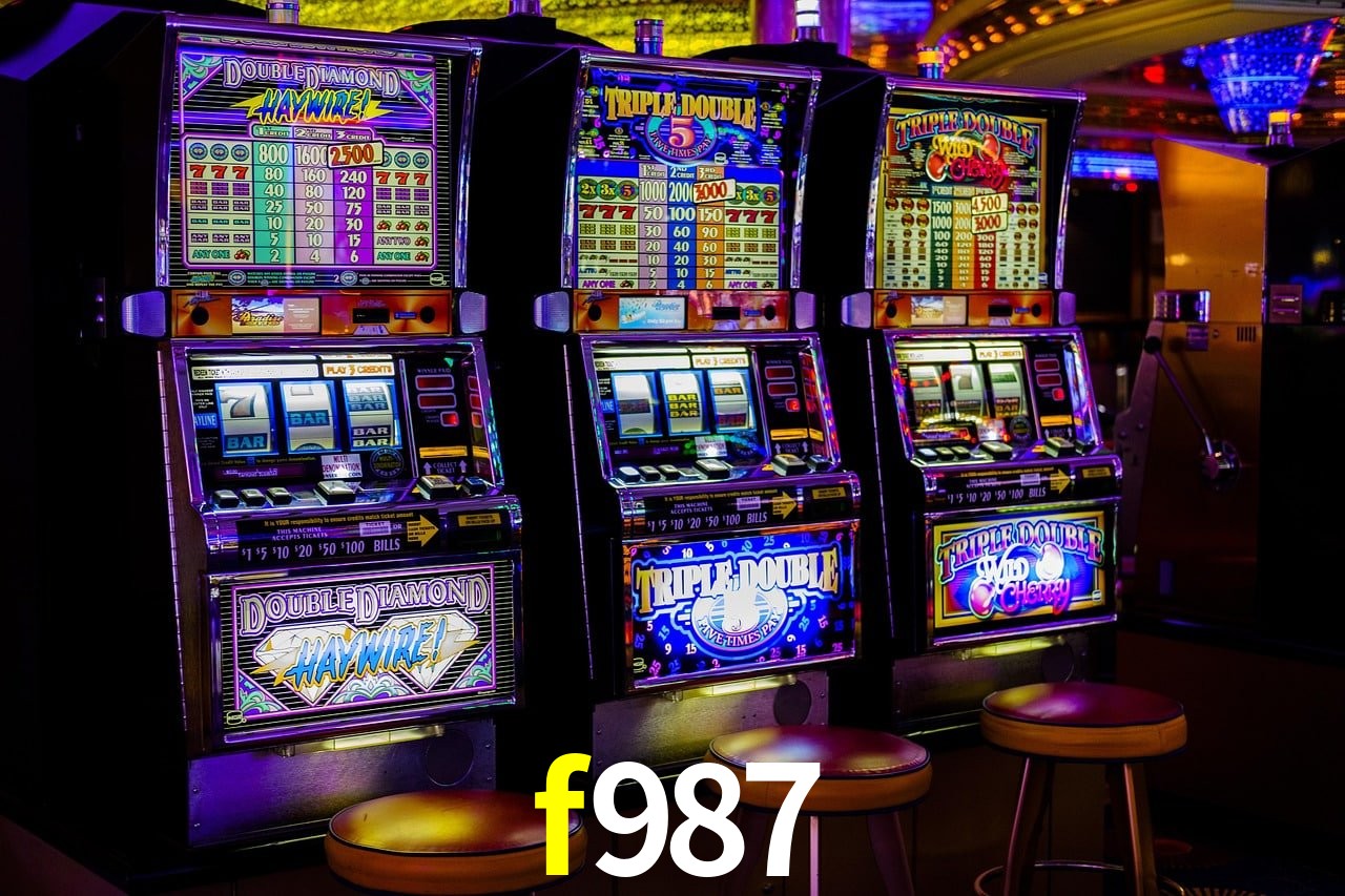 Mesa de Blackjack f987